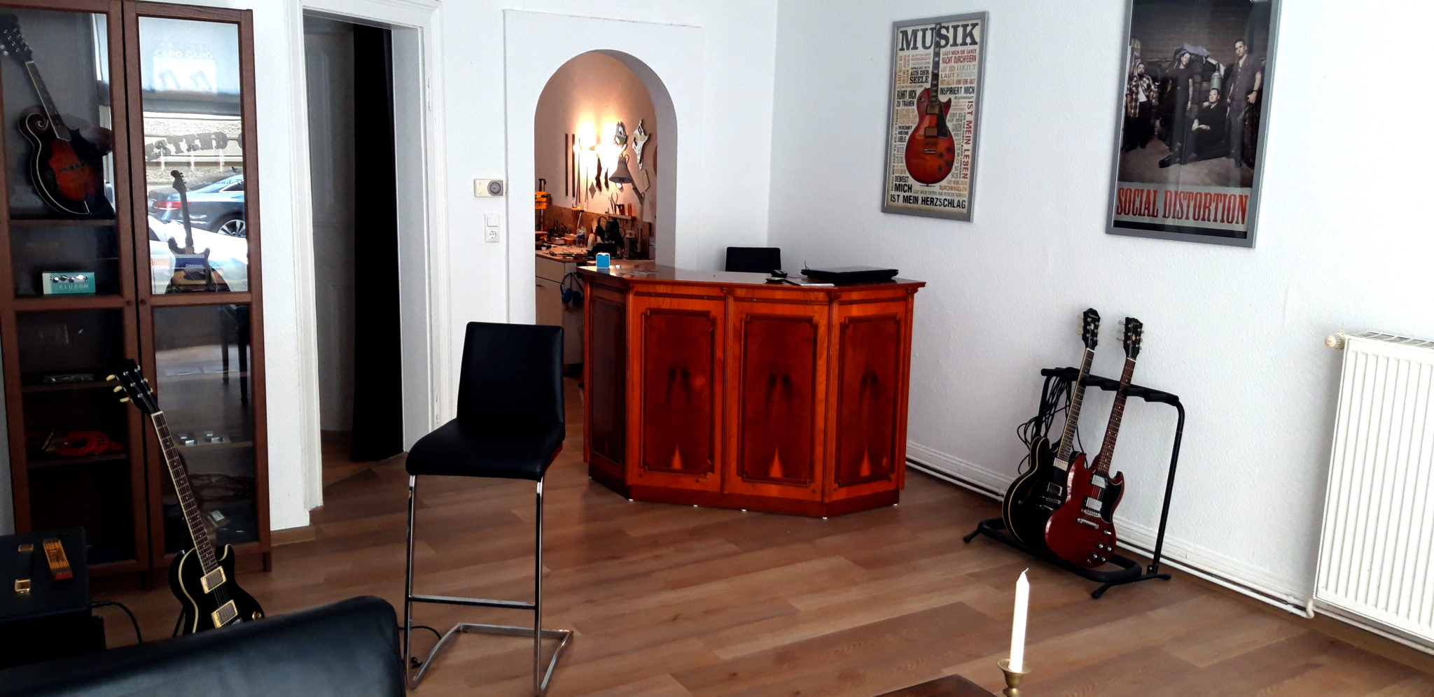 showroom-werkstatt-ffnungszeiten-westend-guitars